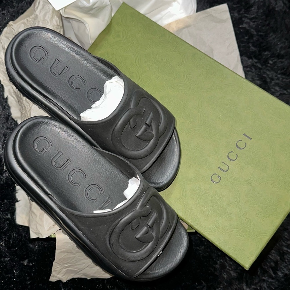 Gucci Interlocking G Logo Black Platform Slides - Picture 3 of 9